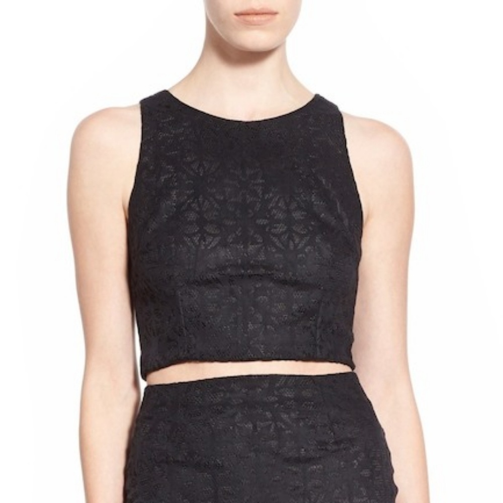 ASTR The Label Lacy Jacquard Onyx Cropped Tank Top